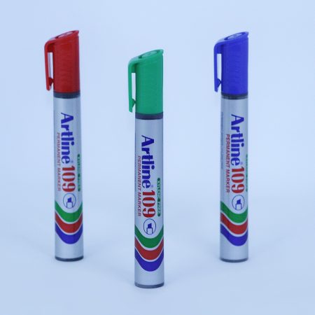 Plumón Indeleble Artline 109 Punta Biselada