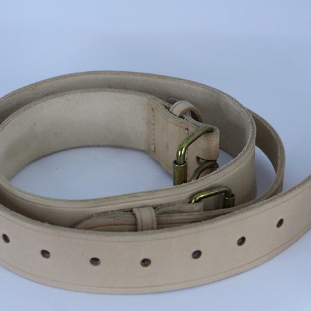Cinturón de Cuero con Porta Lámpara