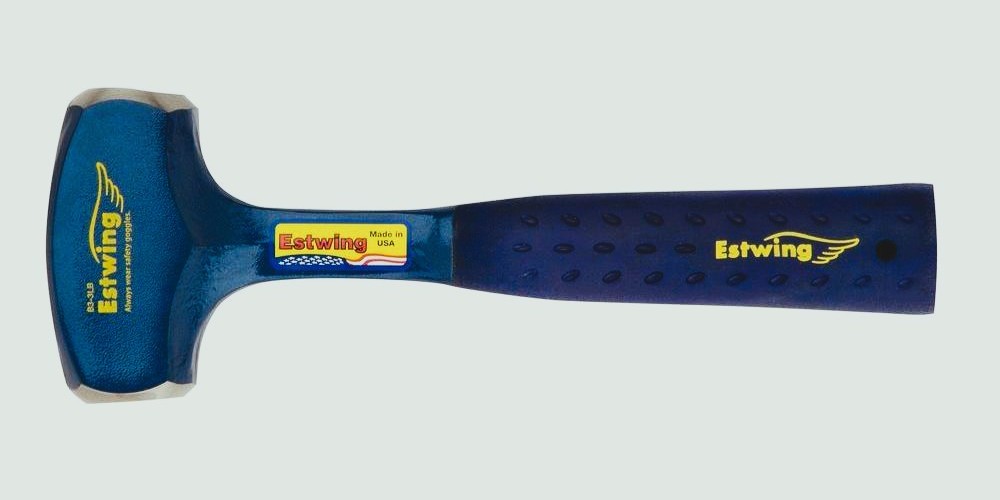 Comba Estwing Mango Corto B3-4LB